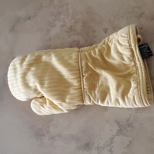 SALE! Oven Mitt